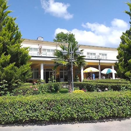Sheki Avtovagzal Motel Buitenkant foto