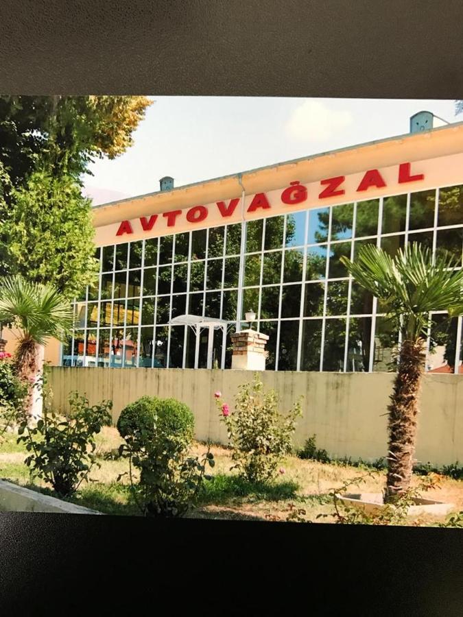 Sheki Avtovagzal Motel Buitenkant foto